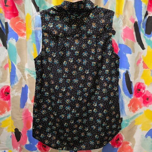 Cabi adorable black ditsy floral sleevless collared button down top small - Picture 9 of 10